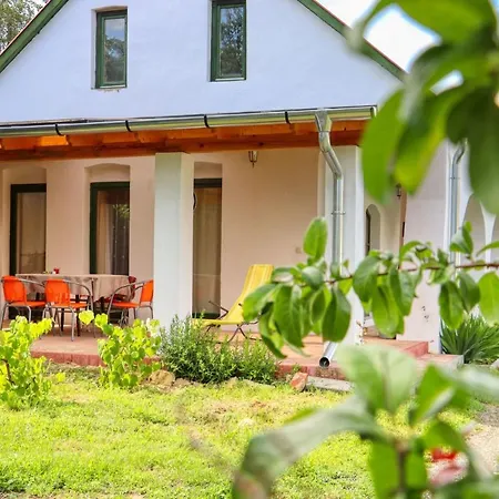 Fuszeres Porta Tatil Evi